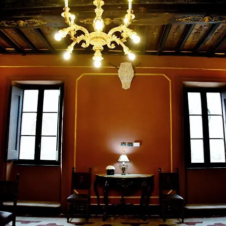 Palazzo Papa Gregorio Xvi Pensión